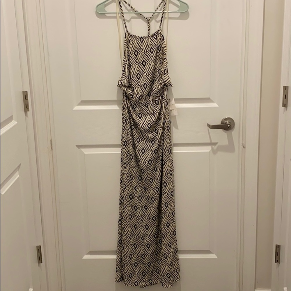 Brand new with tags oniell maxi open back dress